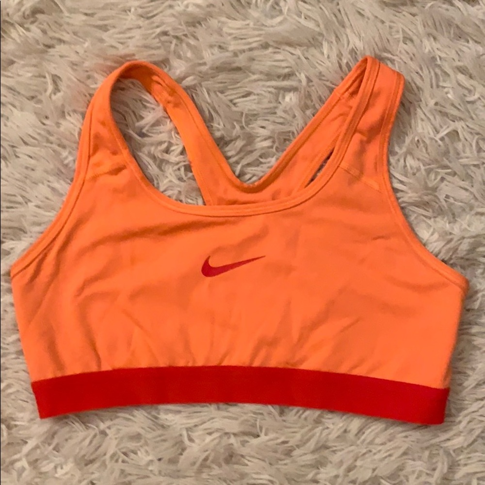 Sports bra